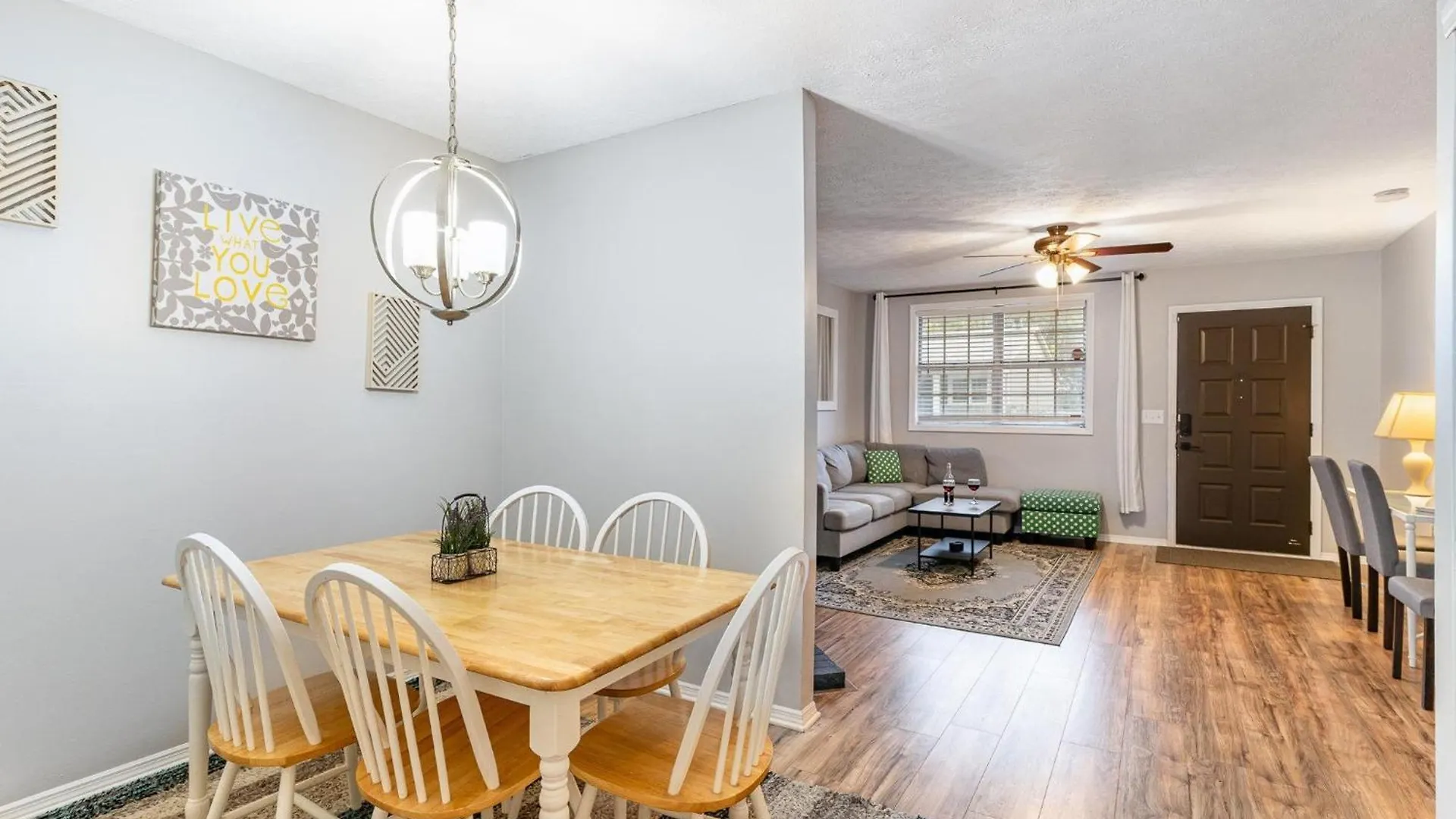 Starling - Sleeps 8 - Mins To Nashville Zoo 0*,  United States